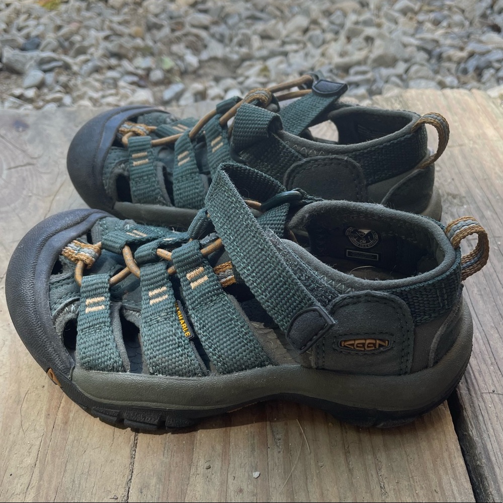 Boys keen sandals!